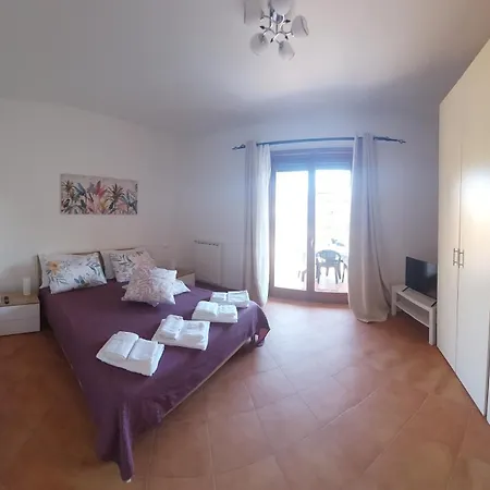 Il Plumbaco Tatil Evi Palidoro