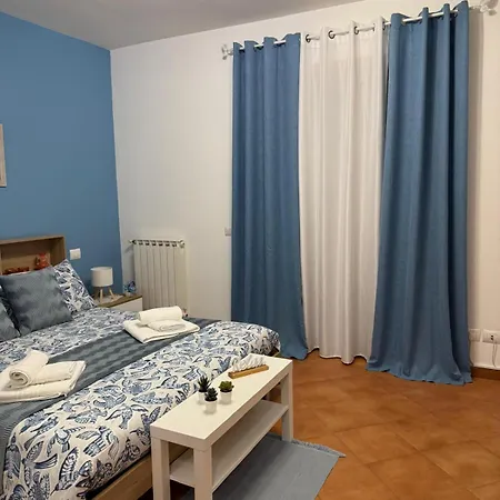 Il Plumbaco بيت للعطل